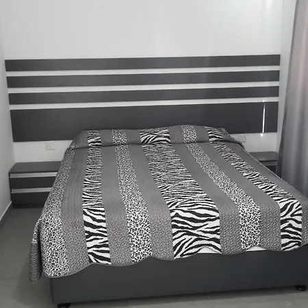 Agrino Lejlighedshotel 3*