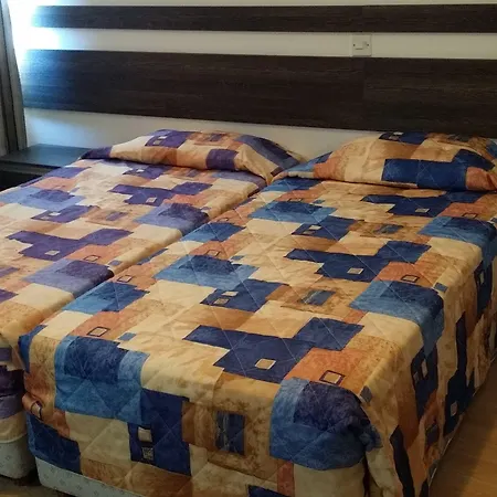 Agrino מלון דירות איה נאפה