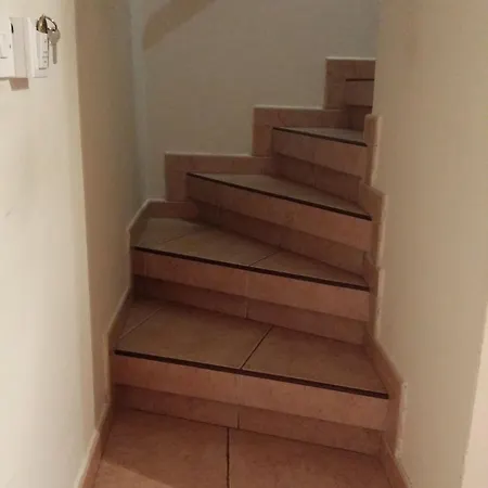Agrino Lejlighedshotel