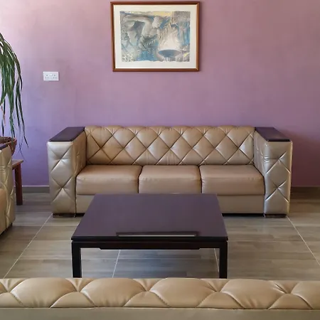 Lejlighedshotel Agrino 3*