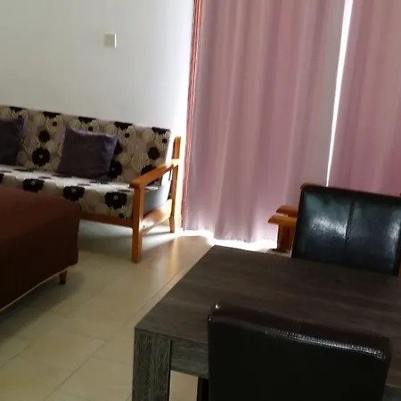 Lejlighedshotel Agrino 3*