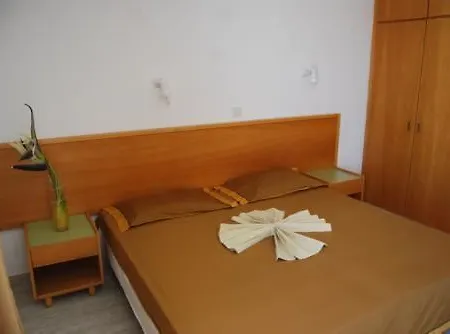 Aparthotel Agrino
