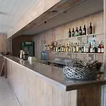 Agrino Aparthotel 3*